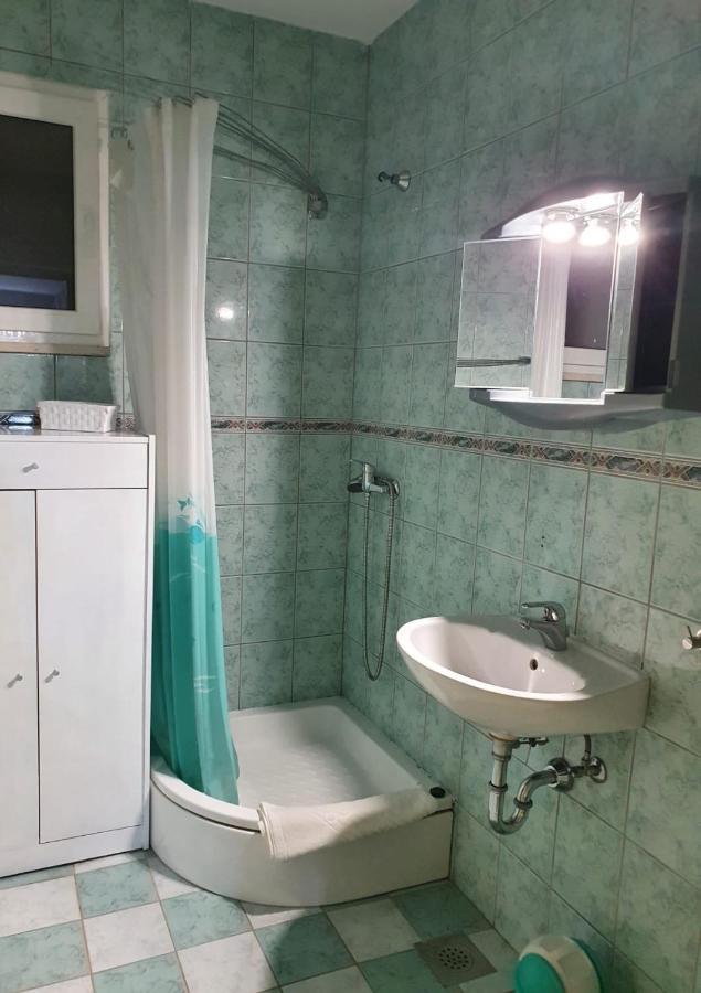 Apartmani Huljic Stari Grad  Eksteriør billede
